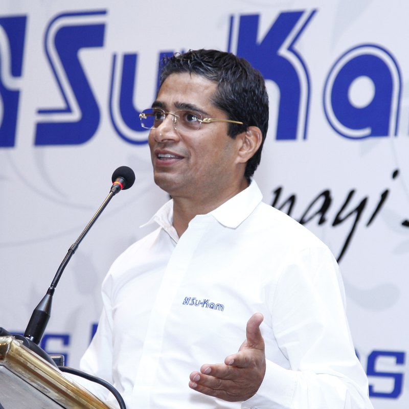 Kunwer Sachdev, the Inverter Man of India, speaking at a Su-Kam event — founder of InverterIndia.com